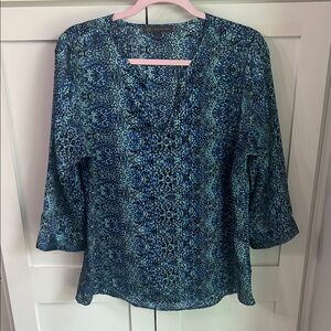 Outback Red Blue Patterned V-Neck Tunic Top